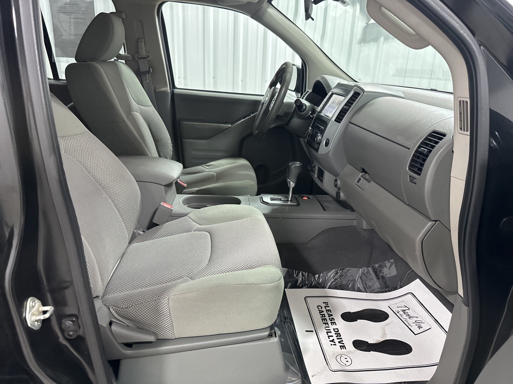 2021 Nissan Frontier SV photo 18