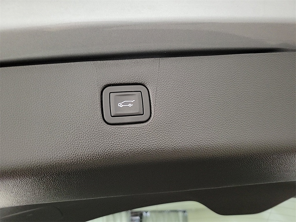 2025 CHEVROLET BLAZER - Image 22