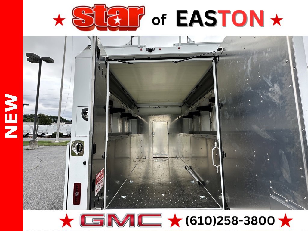 2025 Gmc Savana Cutaway 3500 photo 16