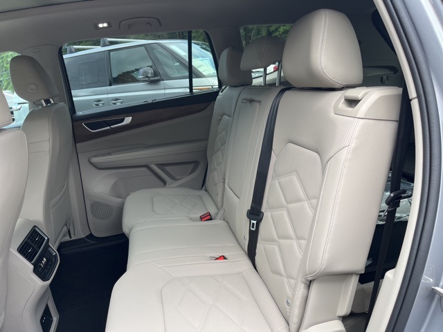 2026 Volkswagen Atlas SE Technology photo 13