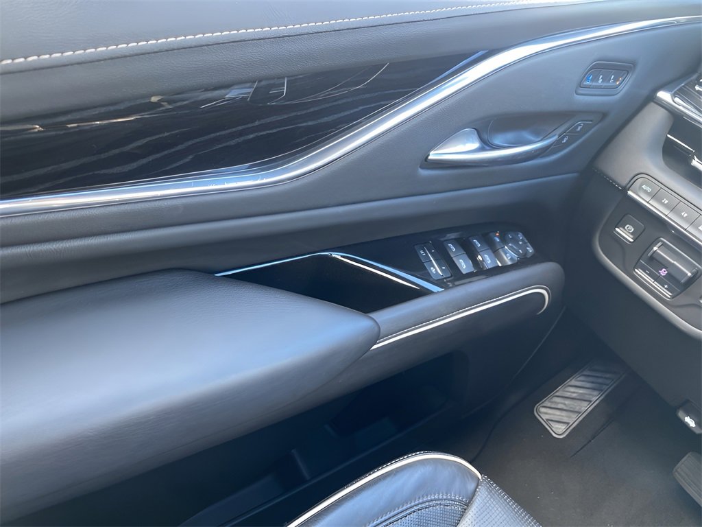 2021 Cadillac Escalade Sport photo 28