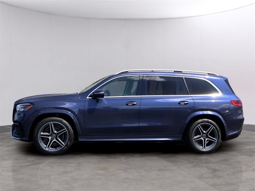 2025 Mercedes Benz GLS 450 4MATIC photo 4