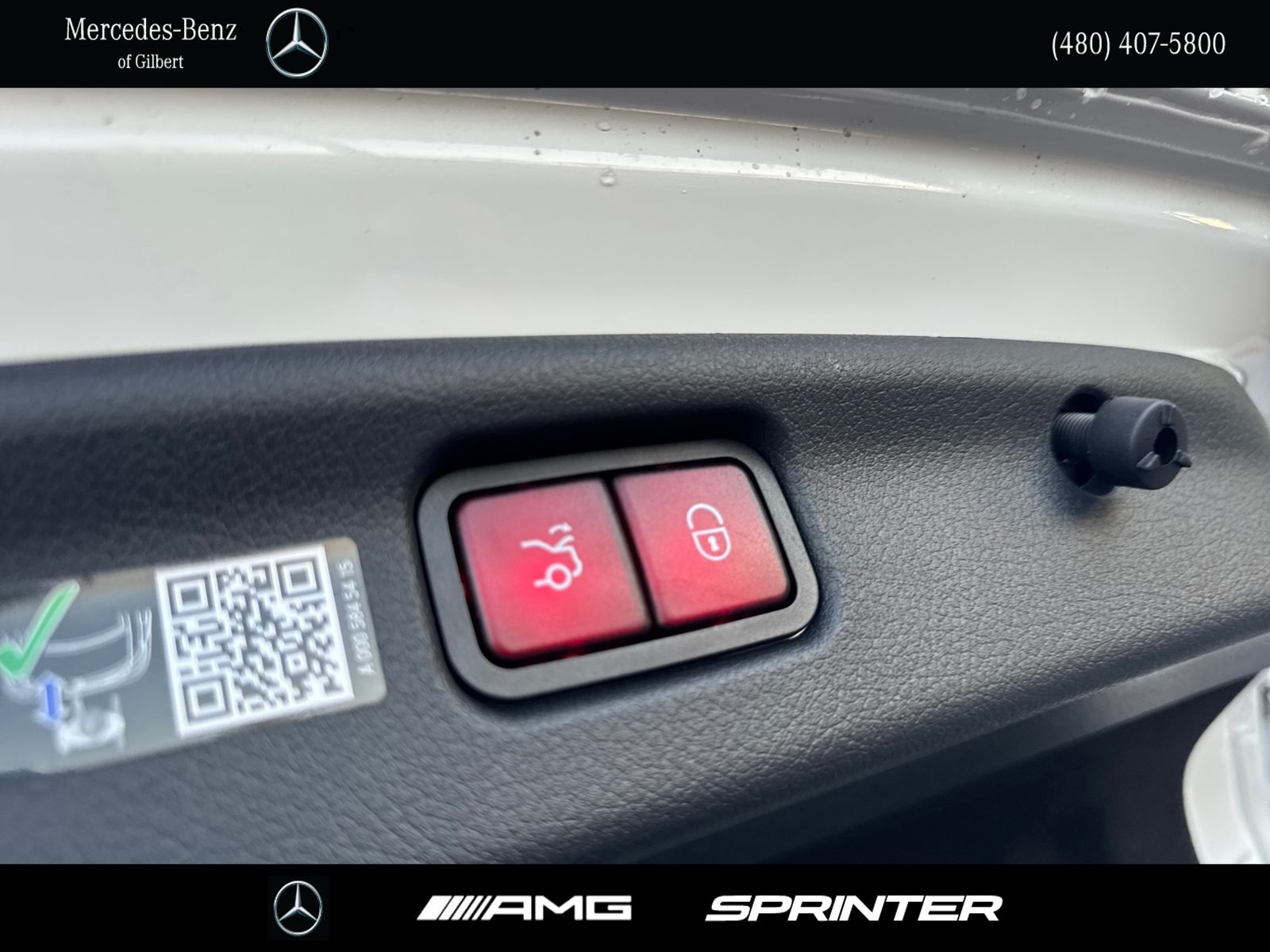2025 Mercedes Benz C 300 photo 8