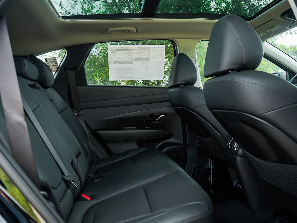 2025 Hyundai Tucson Hybrid SEL Convenience photo 11
