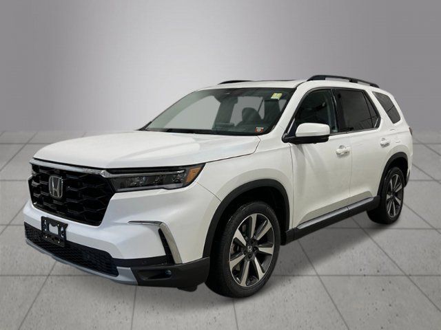 2025 Honda Pilot Elite's photo