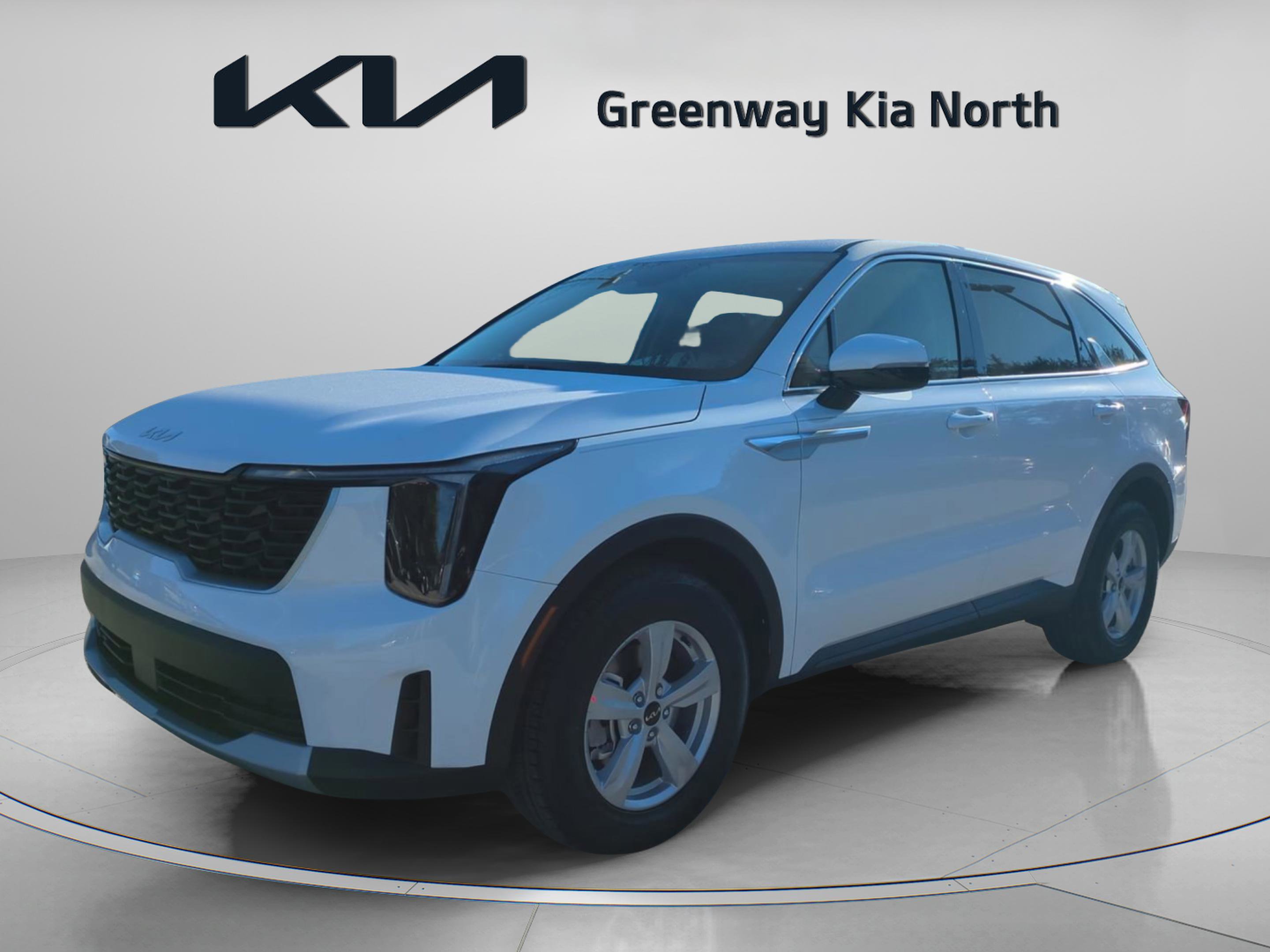 2026 Kia Sorento LX photo 3