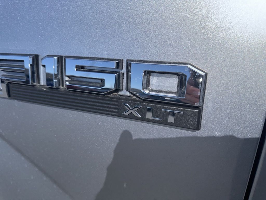 2020 Ford F-150 XLT photo 4
