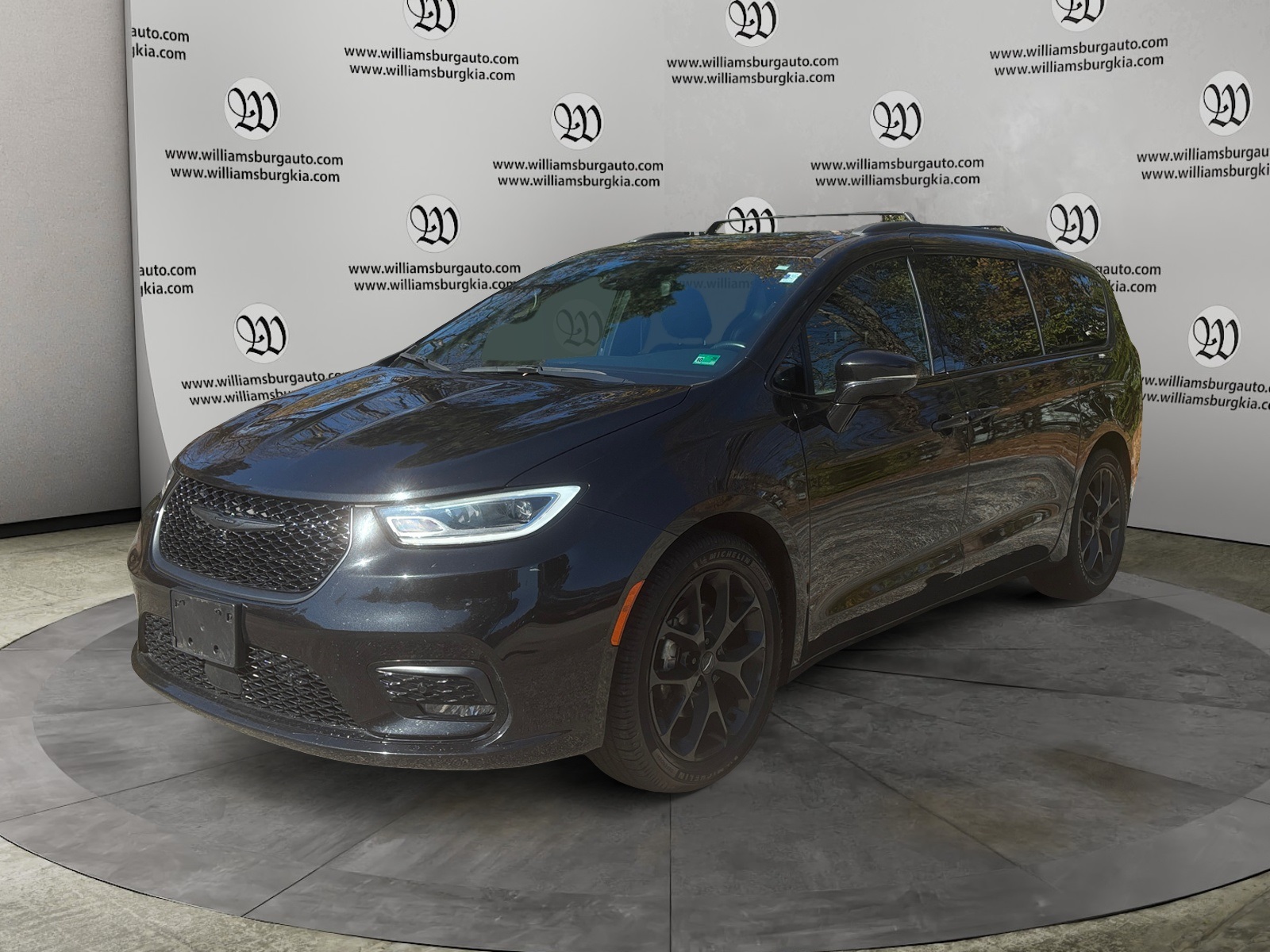 2021 Chrysler Pacifica Touring L