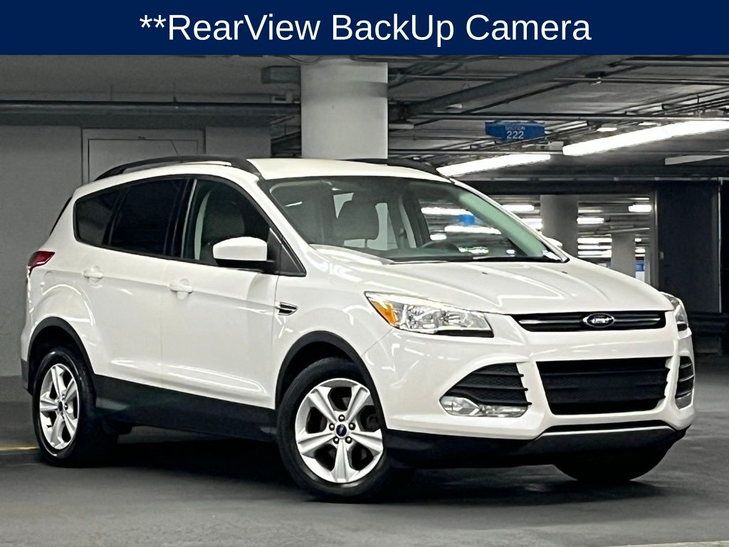 2016 Ford Escape SE photo 2