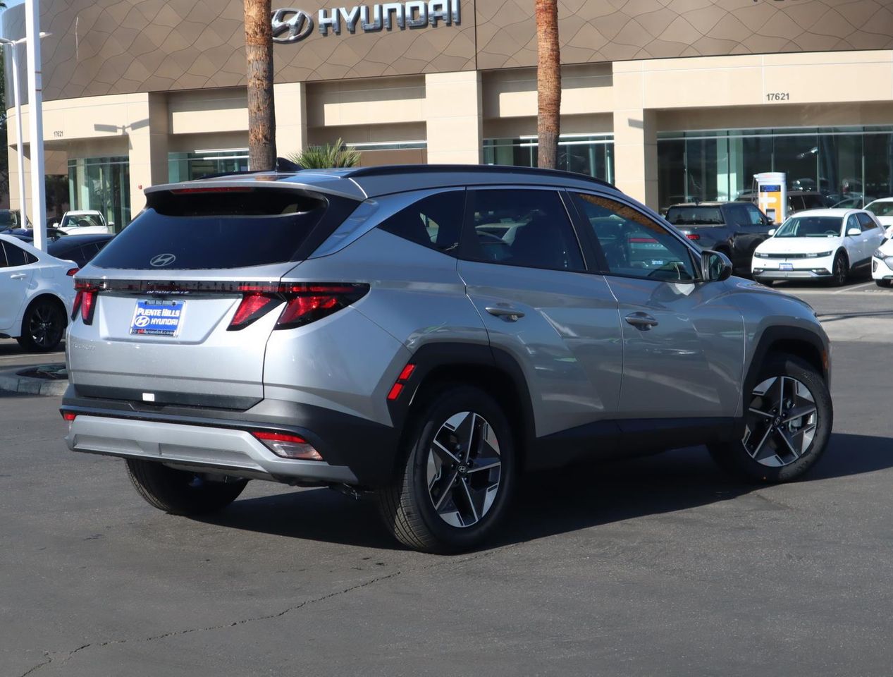 2025 Hyundai Tucson SEL photo 6