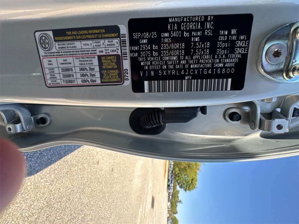 2026 Kia Sorento S photo 32