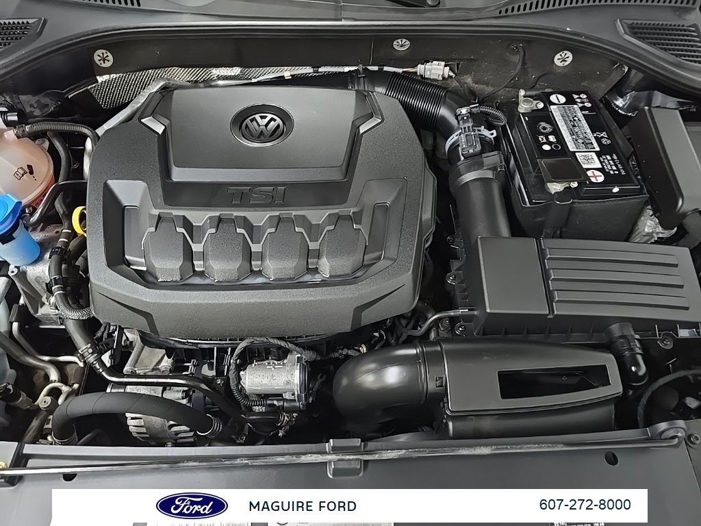2020 Volkswagen Passat 2.0T R-Line photo 11