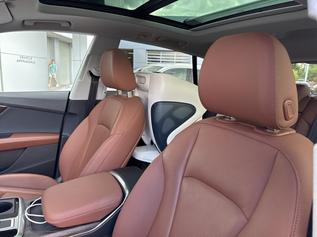 2022 Audi Q8 55 Premium Plus photo 6