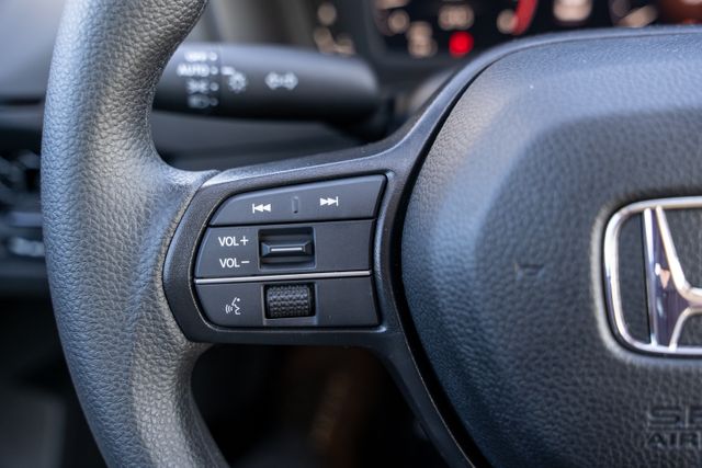 2025 Honda Accord LX photo 20