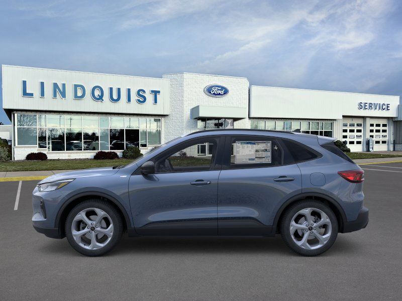 2026 Ford Escape ST-Line photo 3