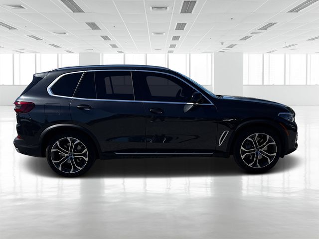 2023 Bmw X5 xDrive45e photo 3