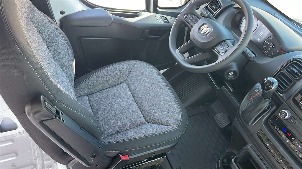 2025 Ram ProMaster 1500 photo 13