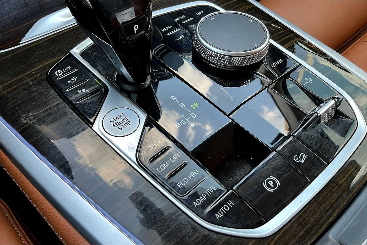 2021 Bmw X7 xDrive40i photo 32