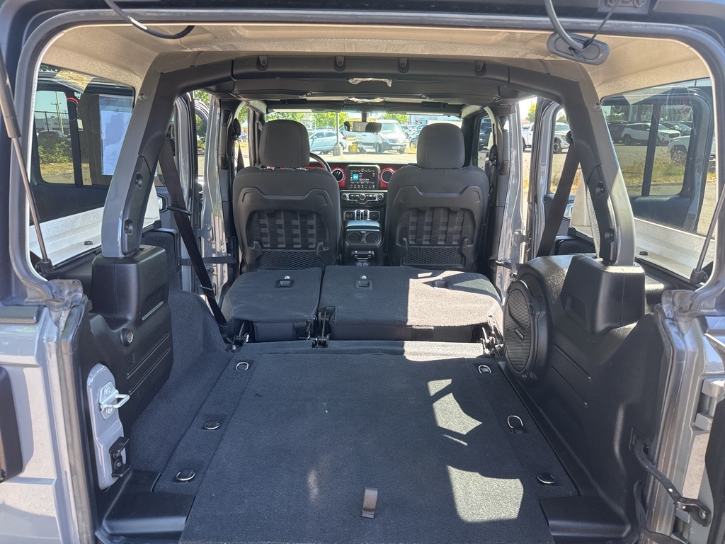 2022 Jeep Wrangler Unlimited Rubicon photo 26