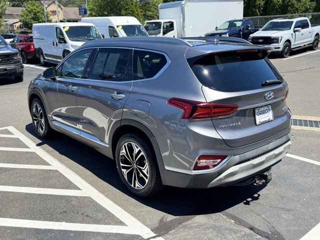 2020 Hyundai Santa Fe SEL photo 2