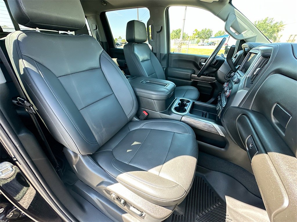 2022 Chevrolet Silverado 3500HD LTZ photo 22
