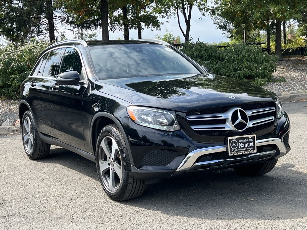 2019 Mercedes Benz GLC 300 4MATIC photo 3