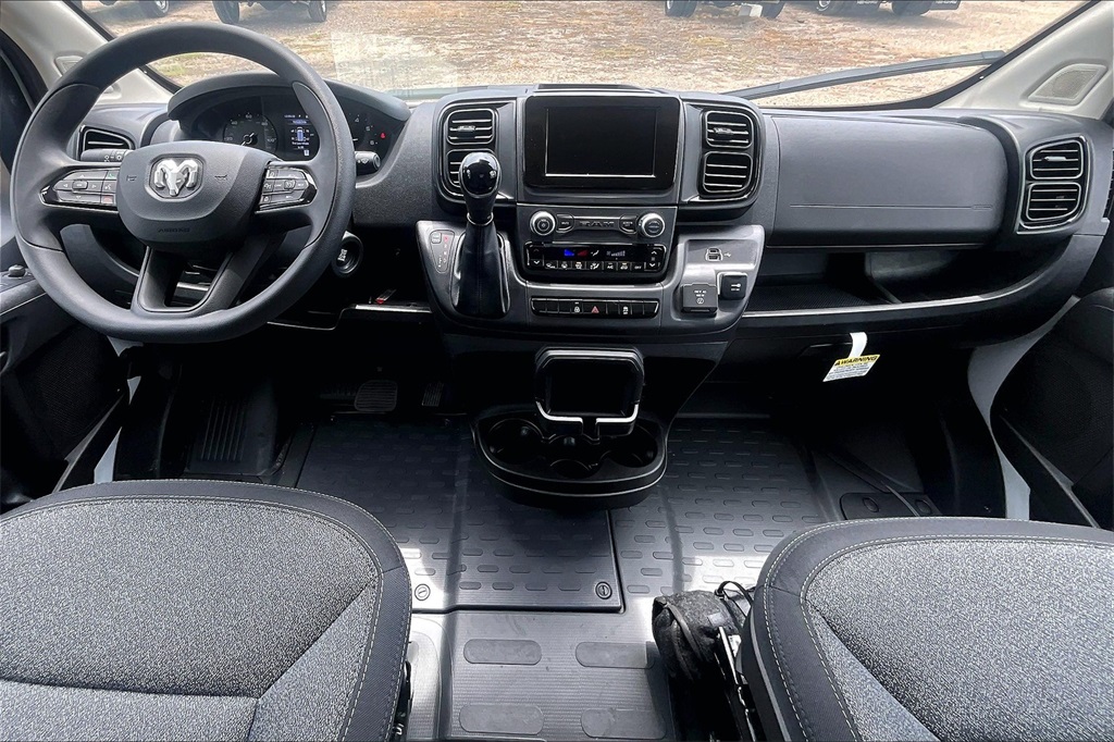 2024 Ram ProMaster 2500 Base photo 2