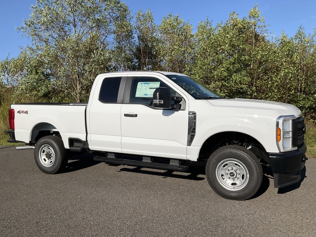 2026 Ford F-250 Super Duty XL's photo