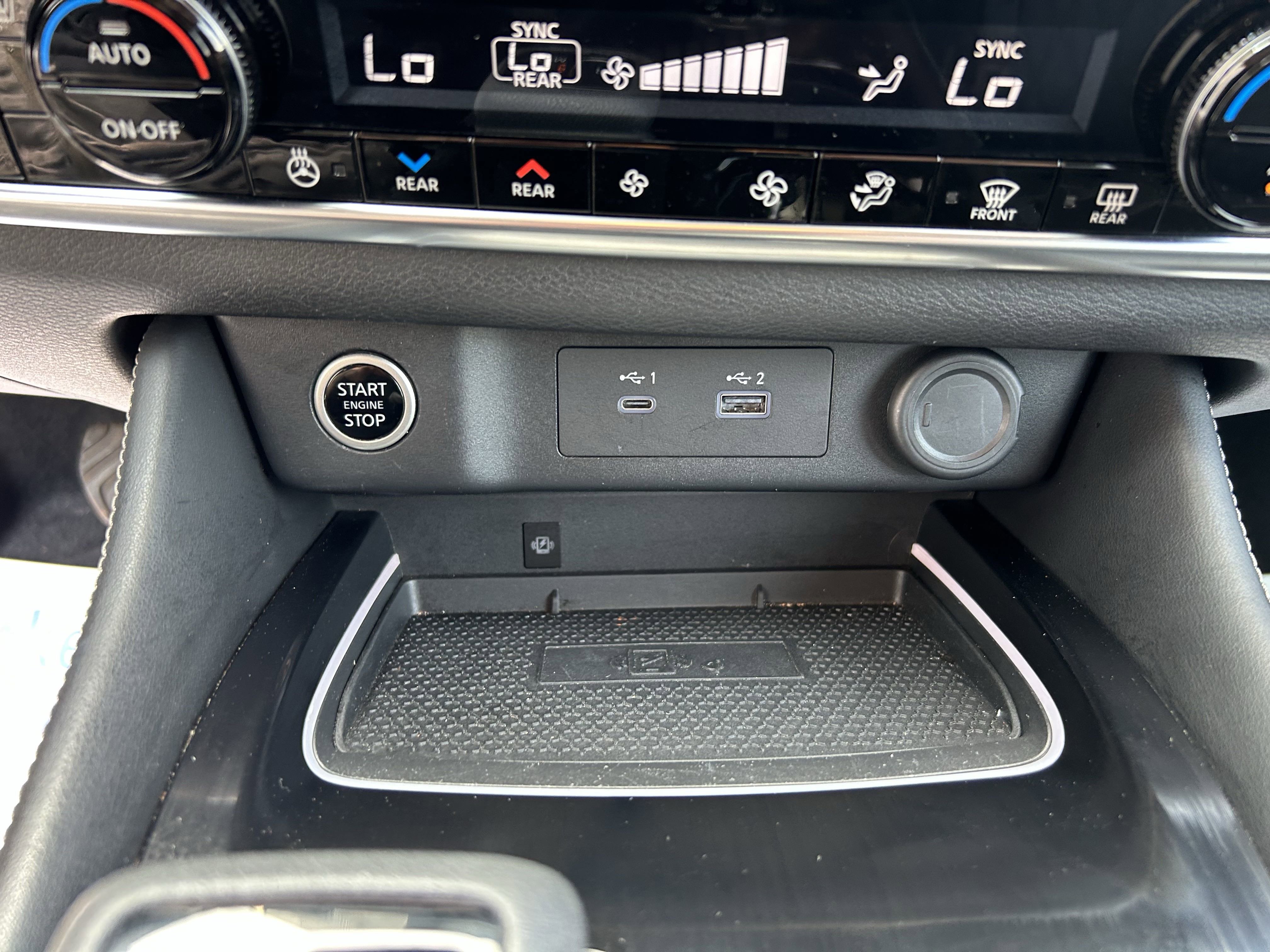 2023 Nissan Rogue Platinum photo 13