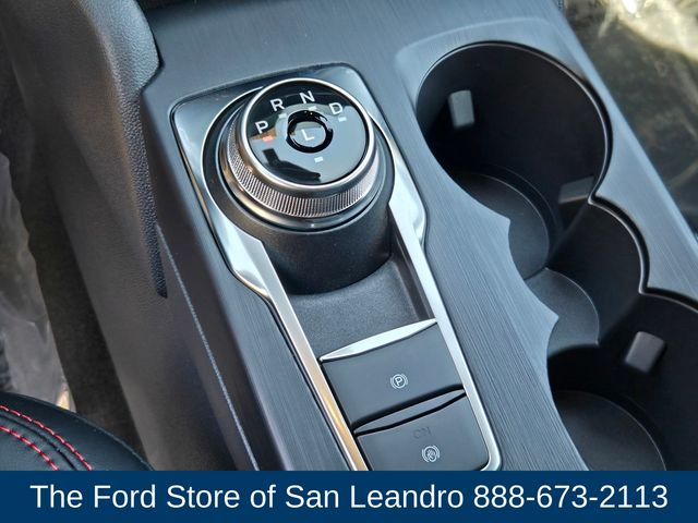 2025 Ford Escape ST-Line photo 17