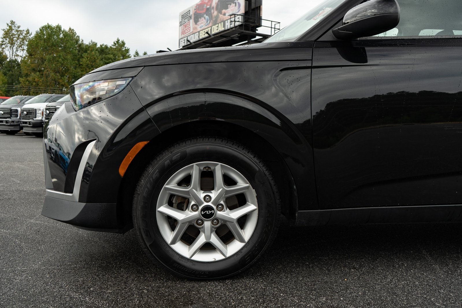 2023 Kia Soul LX S photo 4