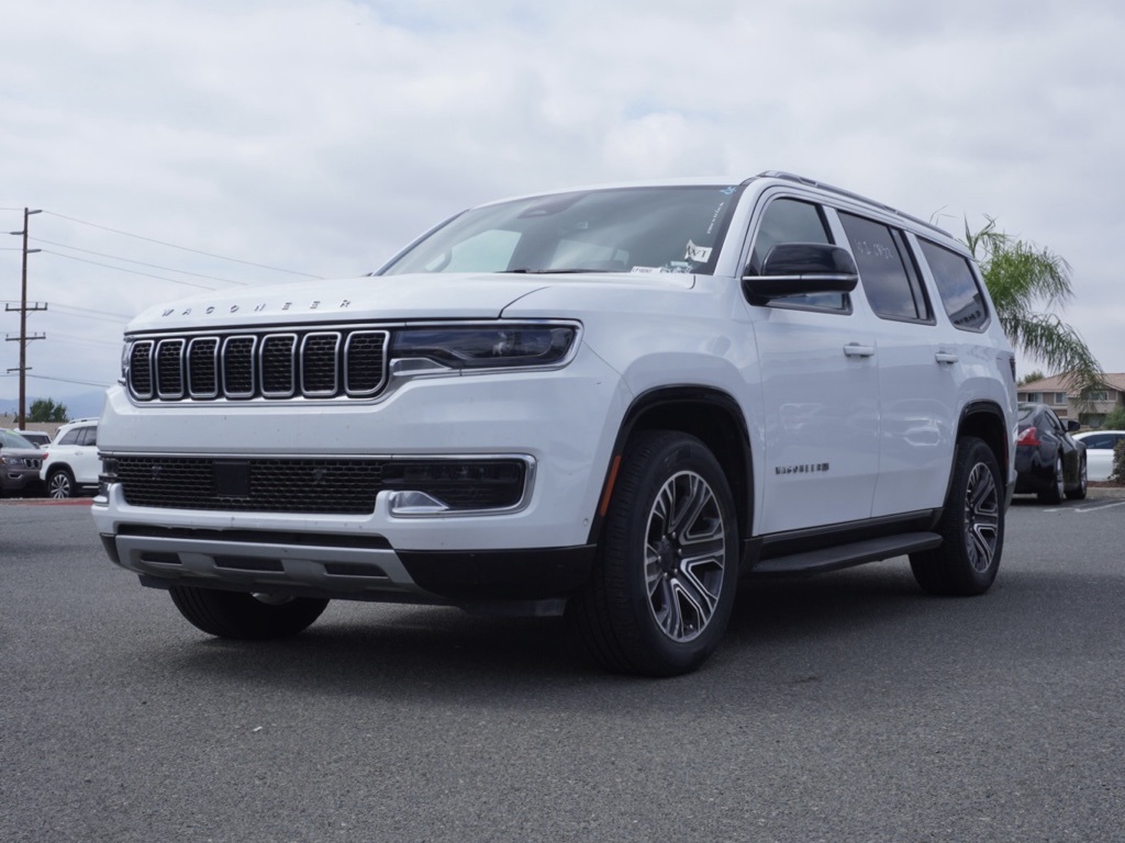 2024 Jeep Wagoneer Series II photo 8