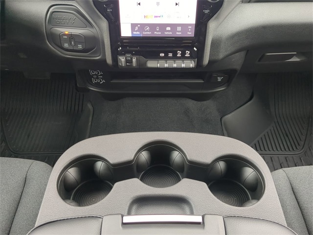 2025 Ram 2500 Tradesman photo 17