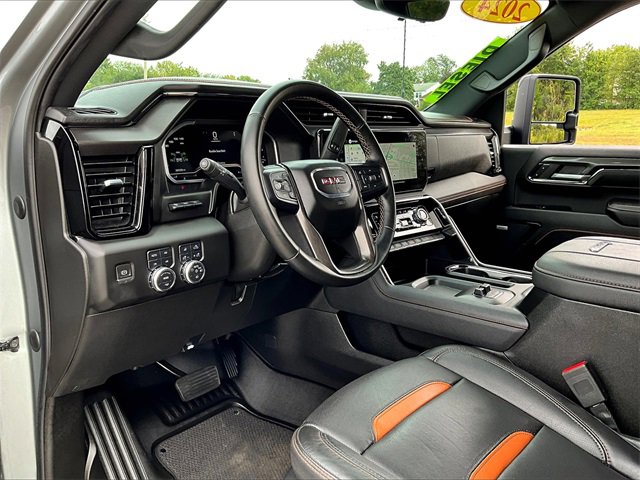 2024 Gmc Sierra HD AT4 photo 8