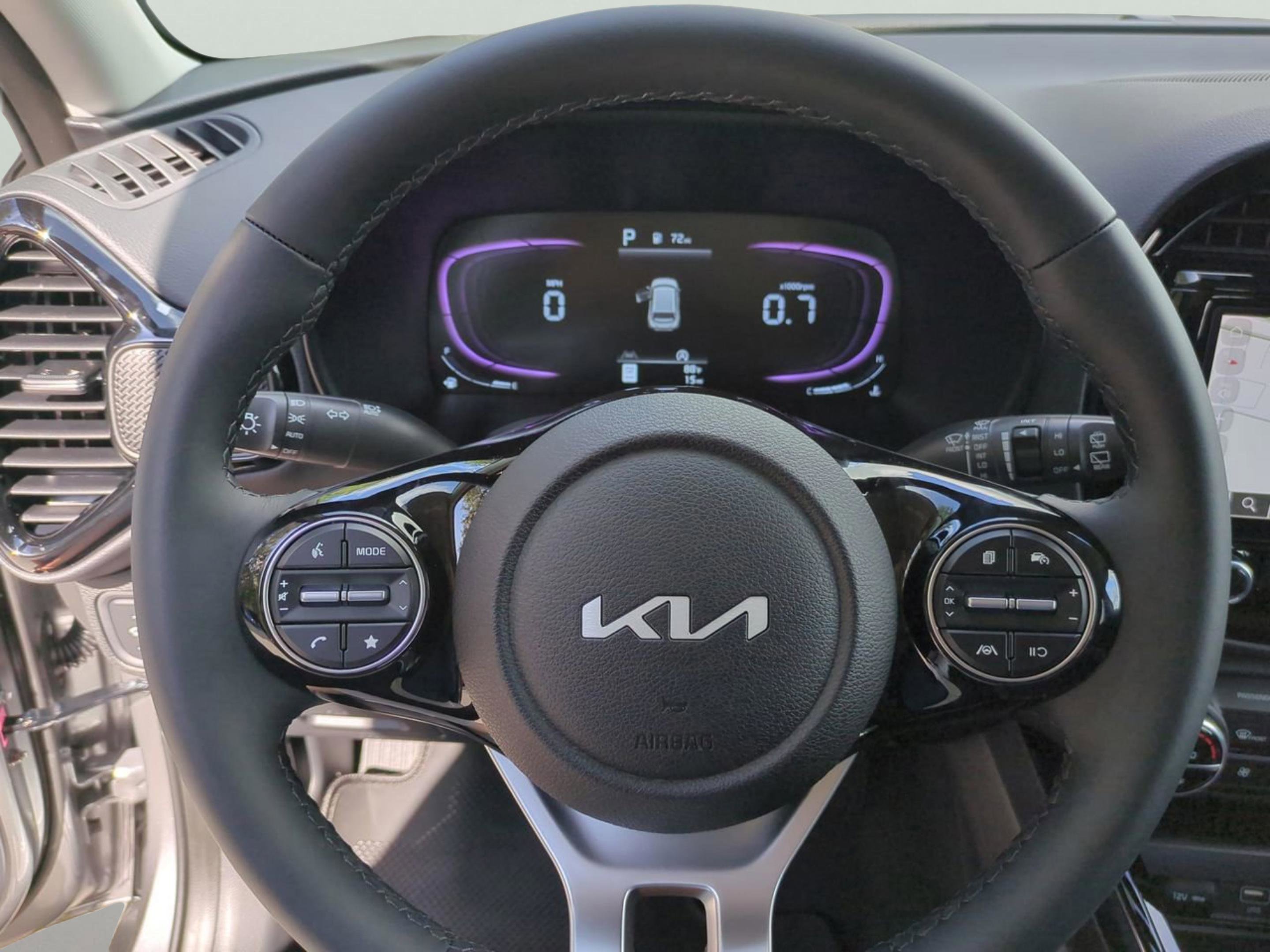 2025 Kia Soul EX photo 23