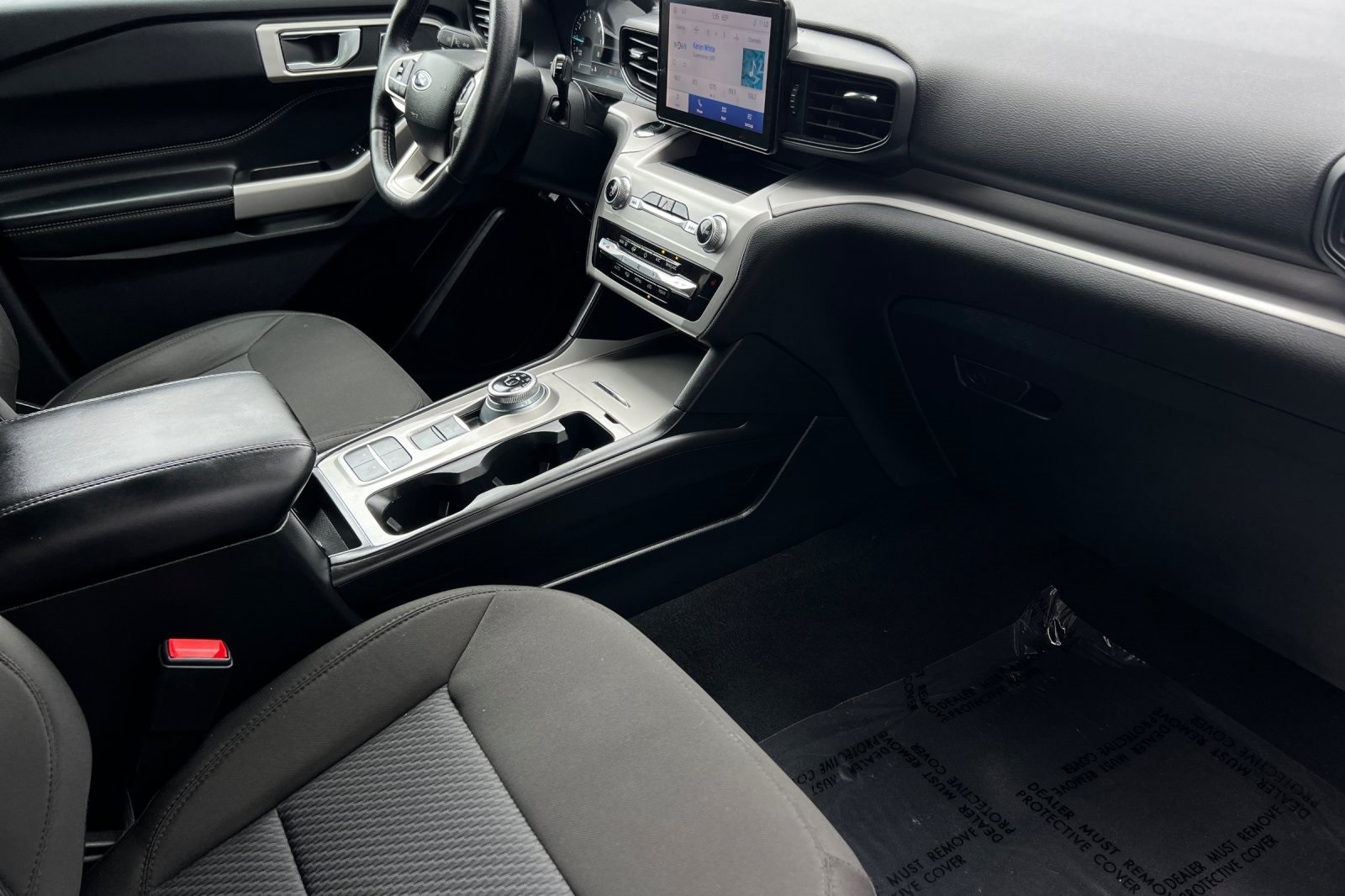 2022 Ford Explorer XLT photo 18