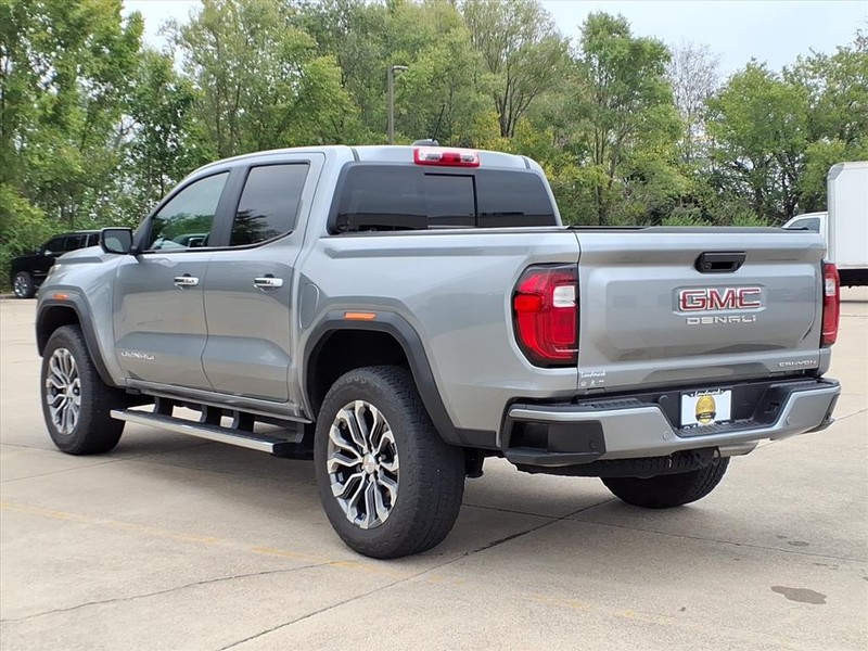 2023 Gmc Canyon Denali photo 3