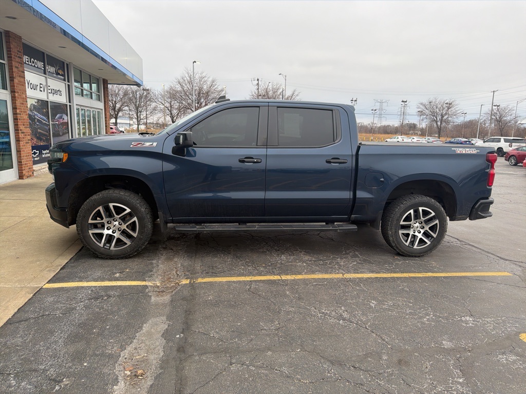 2020 CHEVROLET SILVERADO - Image 1