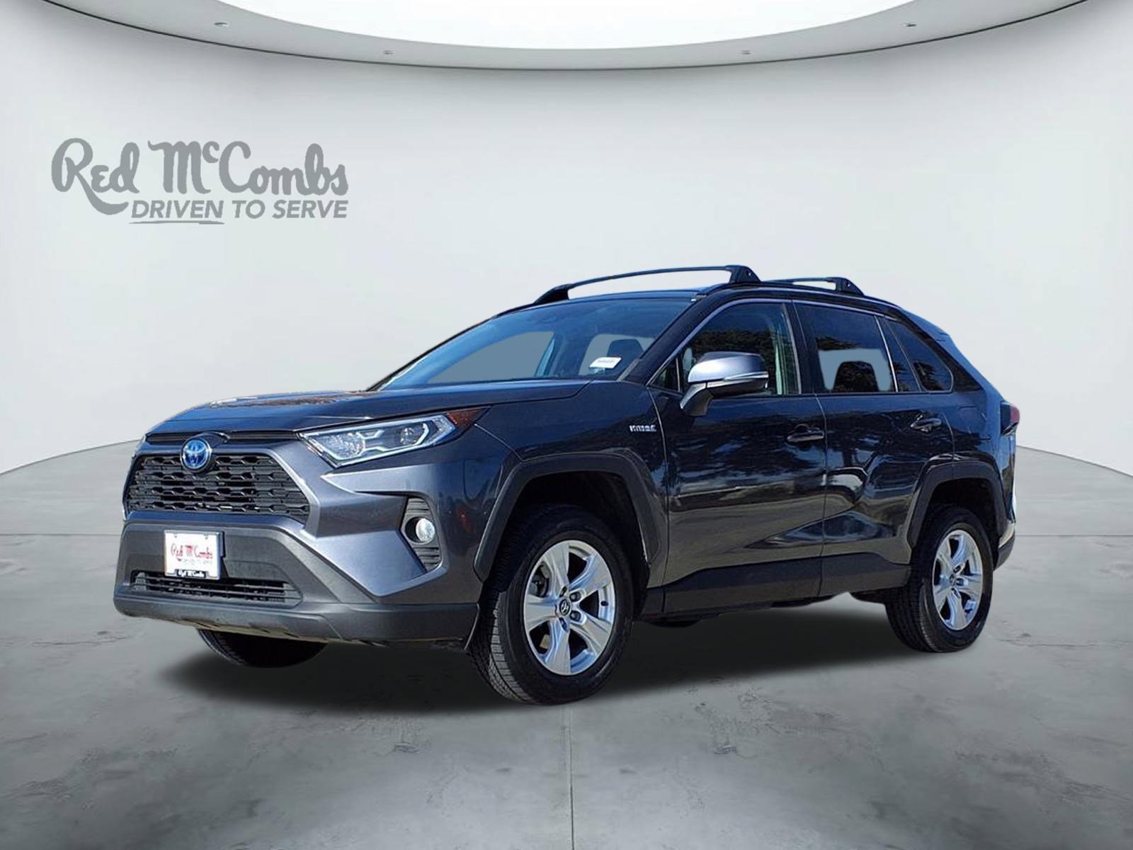 2021 Toyota RAV4 XLE's photo