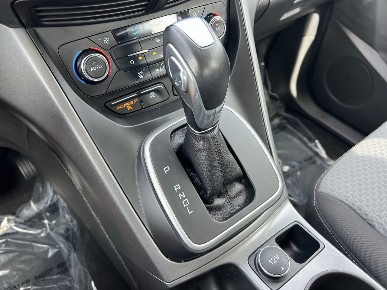 2017 Ford C-Max Hybrid SE photo 22