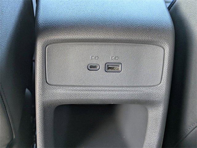 2026 Buick Envista ST photo 8