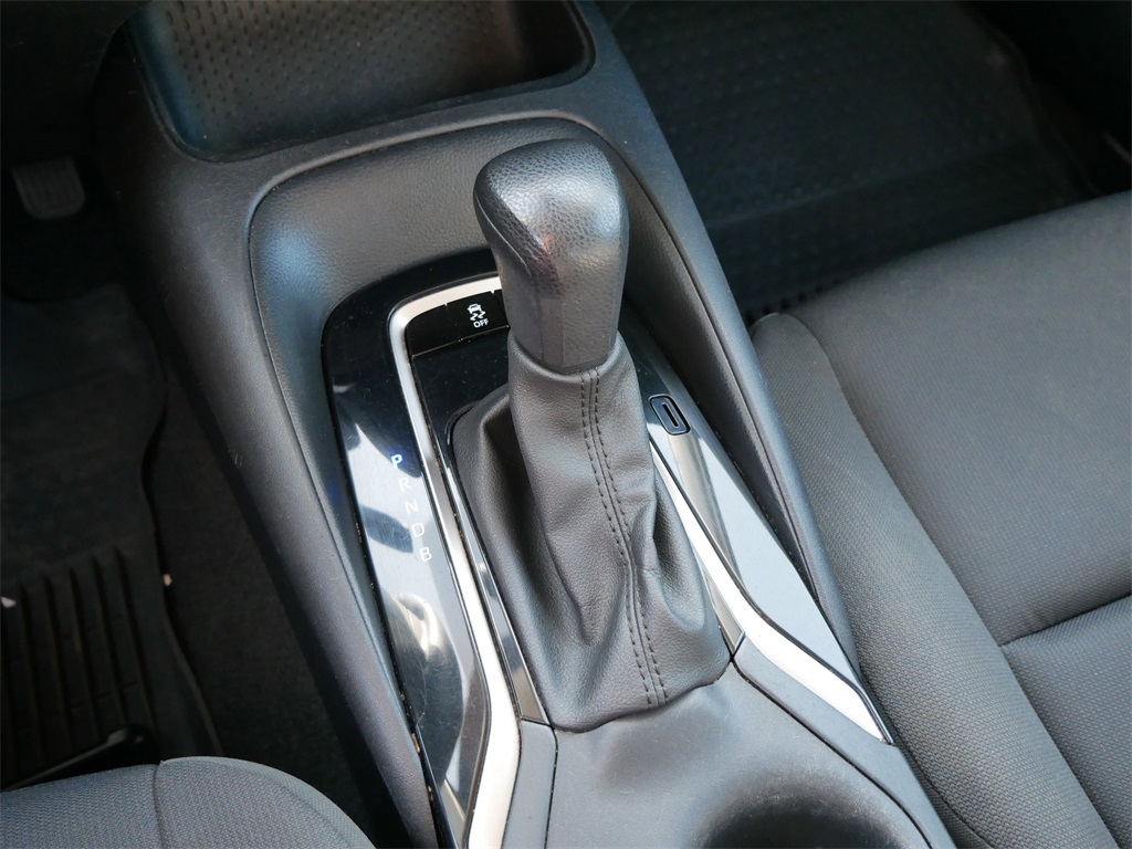 2024 Toyota Corolla LE photo 28