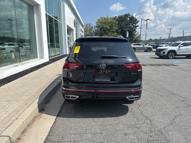 2022 Volkswagen Tiguan SEL Premium R-Line photo 4