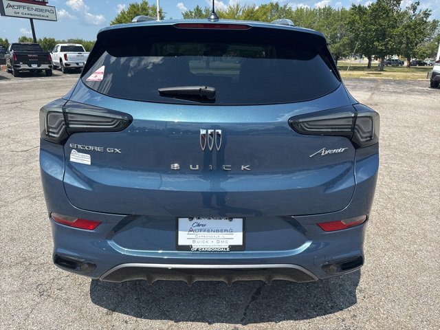 2024 Buick Encore GX Avenir photo 4