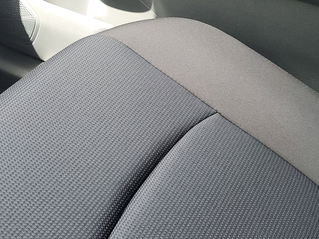 2025 Toyota RAV4 Hybrid LE photo 23