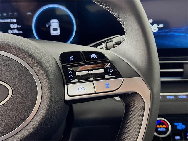 2025 Hyundai Elantra SEL Convenience photo 16