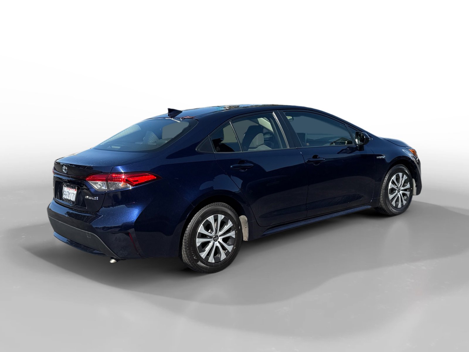 2020 Toyota Corolla Hybrid LE photo 5
