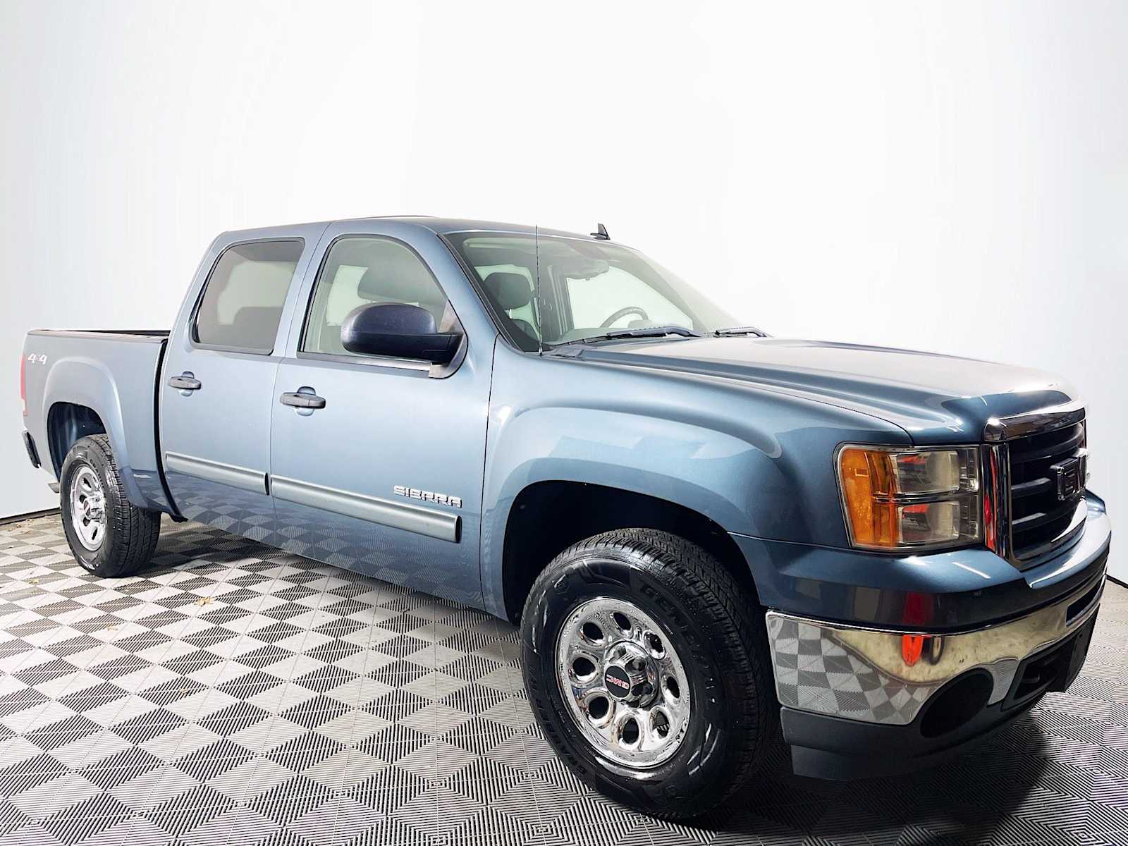 2011 Gmc Sierra 1500 SL photo 3