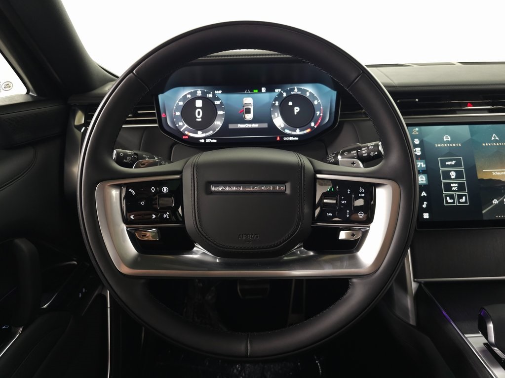 2025 LAND ROVER RANGE ROVER - Image 17