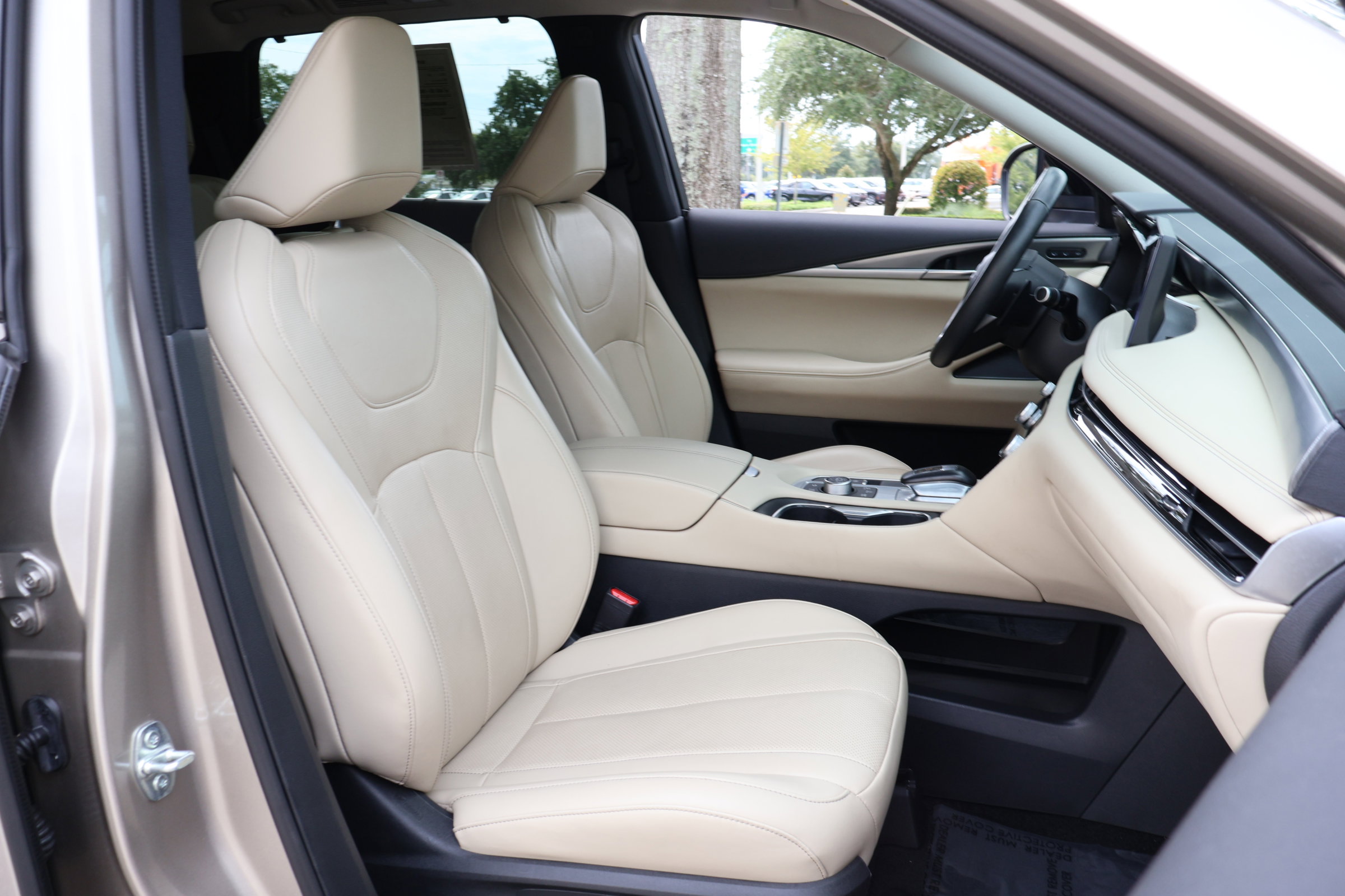2024 Infiniti QX60 Luxe photo 21
